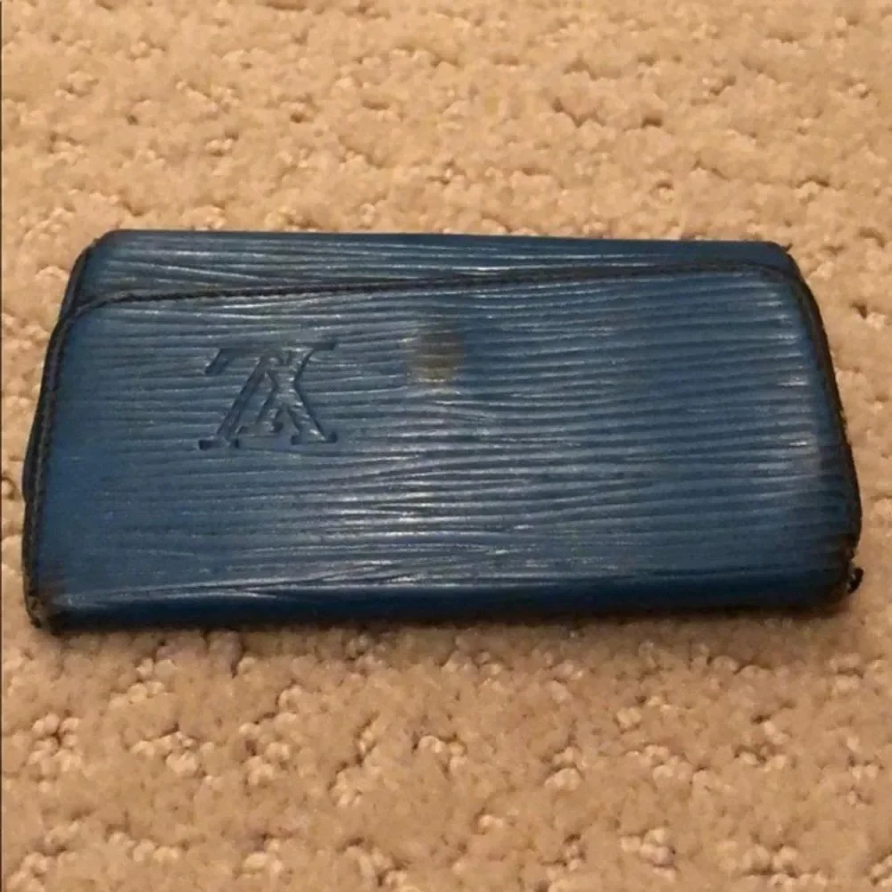 Louis Vuitton Key Holder/Wallet #405💥PRICE DROP💥